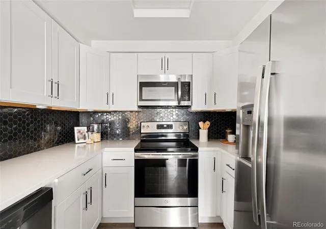 5th image of 1000 E 1St Ave, Denver, CO 80218