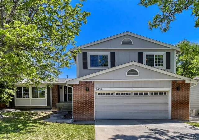 1st image of 8454 Tanglewood St, Highlands Ranch, CO 80126 | MLS# 7398170