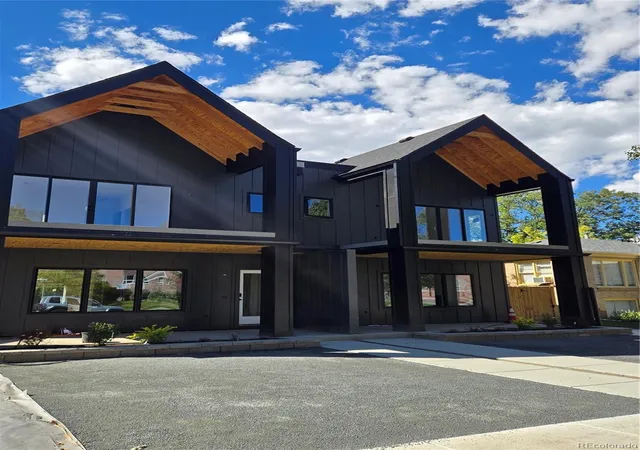 Photo 1 of Single family home for sale at 2135 S High St, Denver, CO 80210 | MLS# 2799141 | Listing updated on 2026-10-08