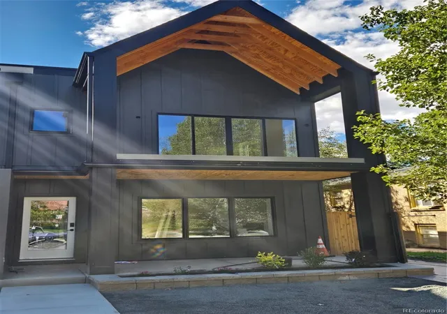Photo 2 of Single family home for sale at 2135 S High St, Denver, CO 80210 | MLS# 2799141 | Listing updated on 2026-10-08