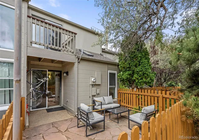 Photo 3 of Townhouse for sale at 4775 W Moorhead Cir, Boulder, CO 80305 | MLS# 5335664 | Listing updated on 2026-09-26