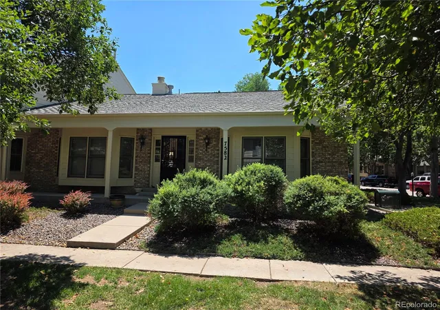 image of 7582 S Cove Cir, Centennial, CO 80122 | MLS# 2665071