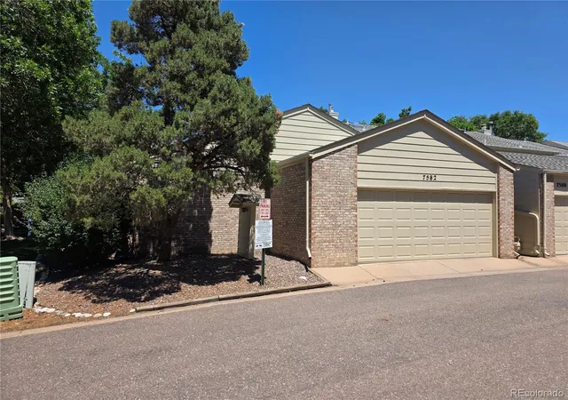 image of 7582 S Cove Cir, Centennial, CO 80122 | MLS# 2665071