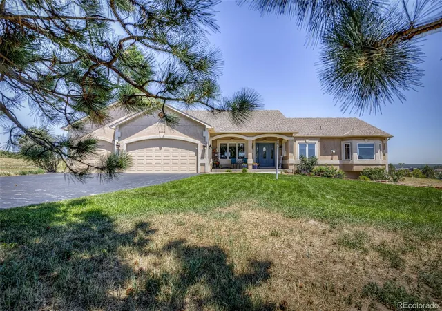 Photo 2 of Single family home for sale at 890 E Kings Deer Point, Monument, CO 80132 | MLS# 7771930 | Listing updated on 2026-08-06