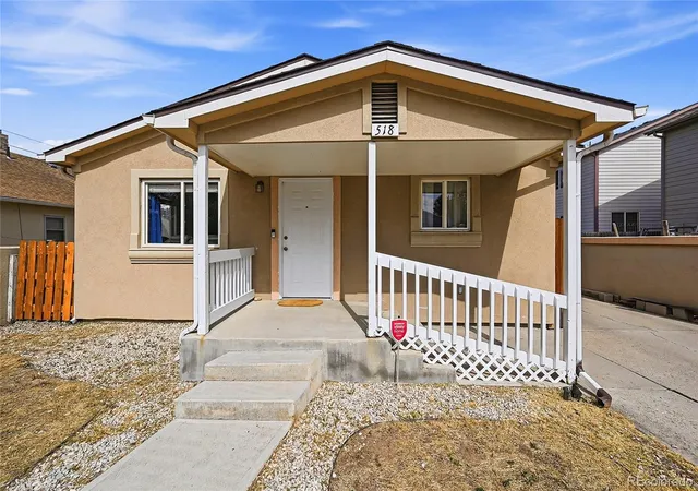 Photo 4 of Single family home for sale at 518 15th Avenue Ct, Greeley, CO 80631 | MLS# 9325080 | Listing updated on 2026-10-10