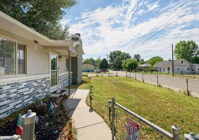 Photo 3 of Single family home for sale at 829 E 3rd Street, Florence, CO 81226 | MLS# 3480010 | Listing updated on 2026-07-17