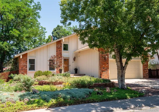 Photo 2 of Single family home for sale at 3858 S Hannibal St, Aurora, CO 80013 | MLS# 3842849 | Listing updated on 2026-09-05