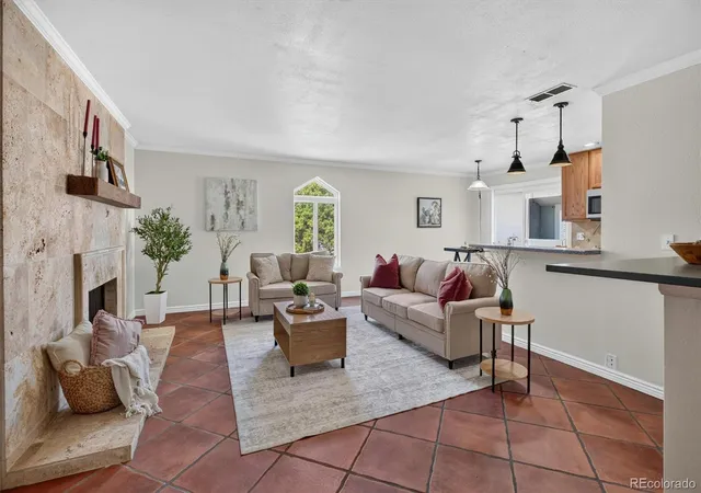 Listing Photo 4 - Condo for sale in building located at 3420 S Locust St, Denver, CO 80222 - Unit #D