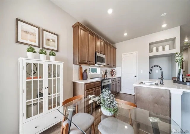 Photo 4 of Single family home for sale at 5006 N Tempe St, Aurora, CO 80019 | MLS# 4982156 | Listing updated on 2026-08-21