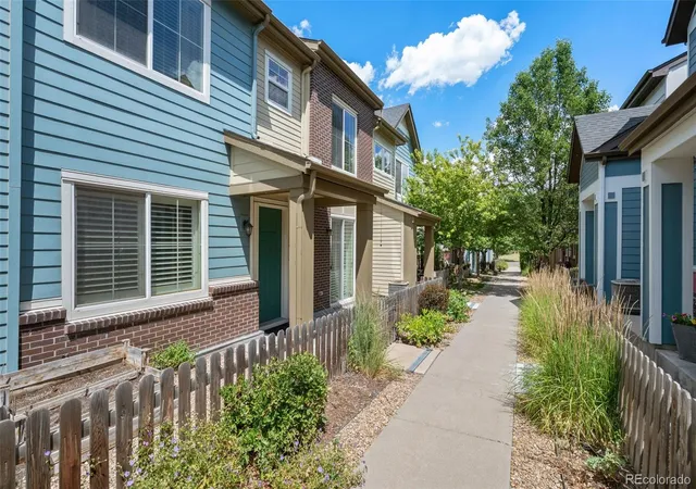 Photo 2 of Townhouse for sale at 2214 Tamarac St, Denver, CO 80238 | MLS# 7854035 | Listing updated on 2026-10-01