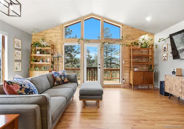 Photo 4 of Single family home for sale at 278 Hayes St, Bailey, CO 80421 | MLS# 5968185 | Listing updated on 2026-08-19