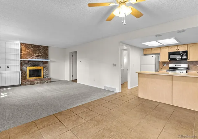 2nd image of 13952 E Arizona Ave, Aurora, CO 80012 | MLS# 4552488
