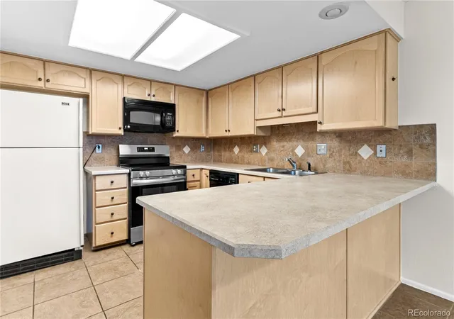 5th image of 13952 E Arizona Ave, Aurora, CO 80012 | MLS# 4552488