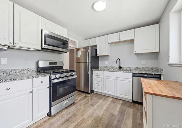 Photo 2 of Single family home for sale at 556 Elmira St, Aurora, CO 80010 | MLS# 8635548 | Listing updated on 2026-08-26