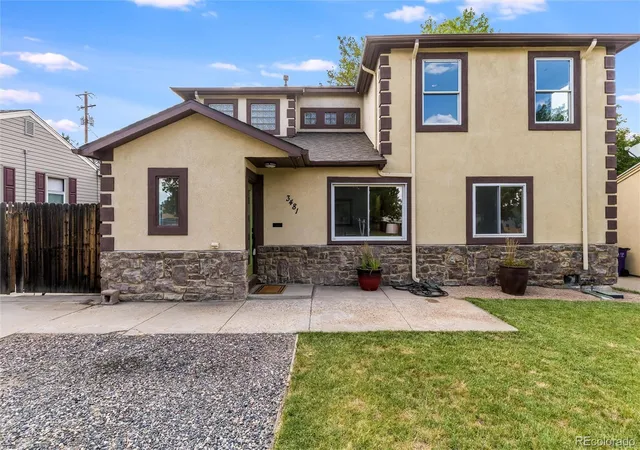 Photo 3 of Single family home for sale at 3481 S Elm St, Denver, CO 80222 | MLS# 9117979 | Listing updated on 2026-08-29