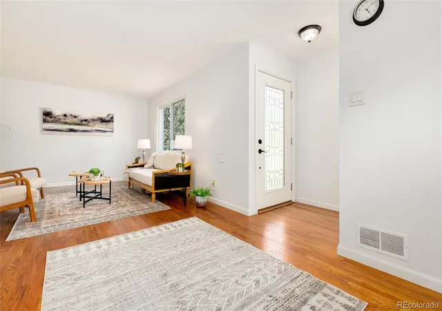 Photo 4 of Single family home for sale at 3481 S Elm St, Denver, CO 80222 | MLS# 9117979 | Listing updated on 2026-08-29