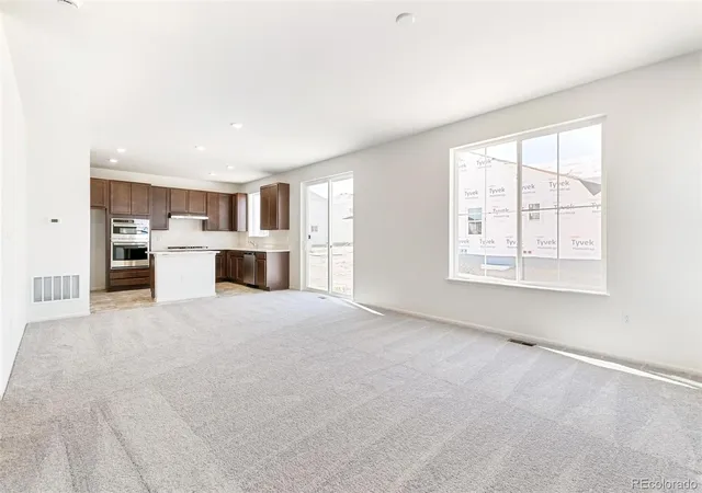 Photo 3 of Single family home for sale at 20474 E 57th Avenue, Aurora, CO 80019 | MLS# 1575426 | Listing updated on 2026-09-03