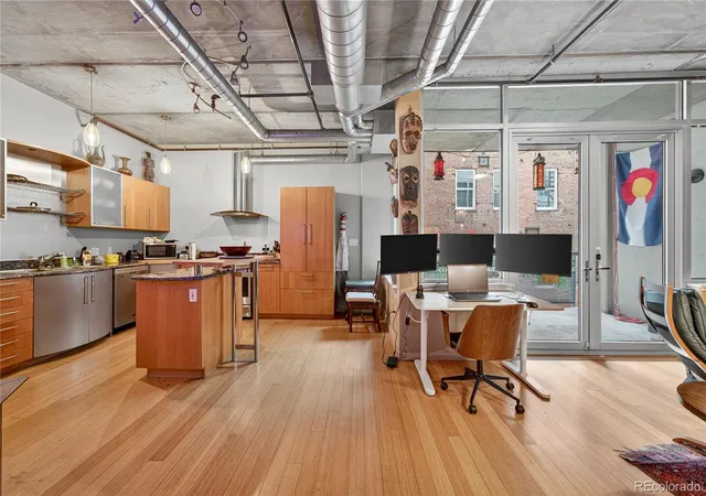 2nd image of 1401 Wewatta St #305, Denver, CO 80202 | MLS# 3612064