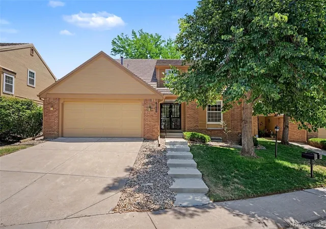 image of 6130 E Briarwood Cir, Centennial, CO 80112 | MLS# 6389531