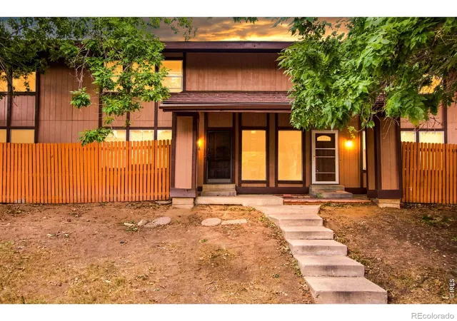 Photo 2 of Townhouse for sale at 3747 S Granby Way, Aurora, CO 80014 | MLS# IR1064479 | Listing updated on 2026-08-03
