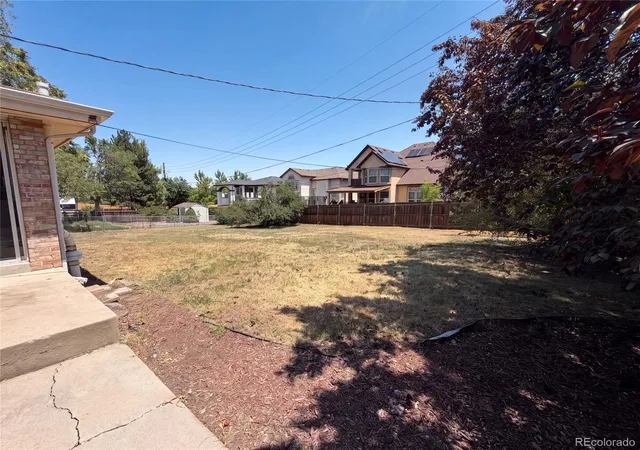 Photo 4 of Single family home for sale at 774 Urban St, Lakewood, CO 80401 | MLS# 3081509 | Listing updated on 2026-10-31