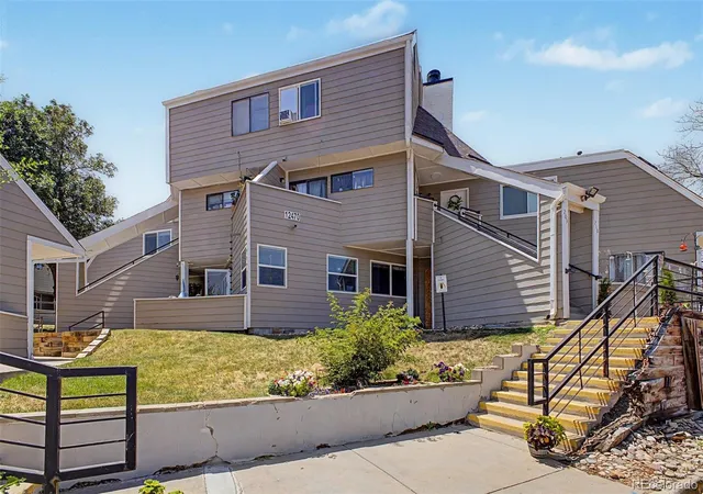 3rd image of 12470 W Nevada Pl, Lakewood, CO 80228