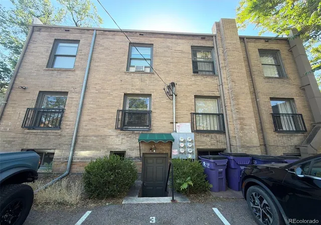 Listing Photo 4 - Condo for sale in building located at 1217 N Downing St, Denver, CO 80218 - Unit #2