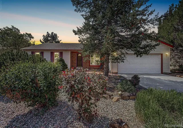 Photo 1 of Single family home for sale at 636 W Willow St, Louisville, CO 80027 | MLS# 6728338 | Listing updated on 2026-09-14
