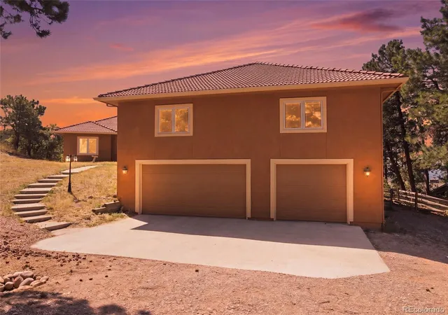 Photo 2 of Single family home for sale at 17215 Fairplay Dr, Monument, CO 80132 | MLS# 5970196 | Listing updated on 2026-08-19