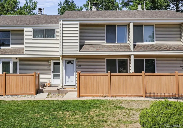 image of 4268 E Maplewood Wy, Centennial, CO 80121 | MLS# 2264357