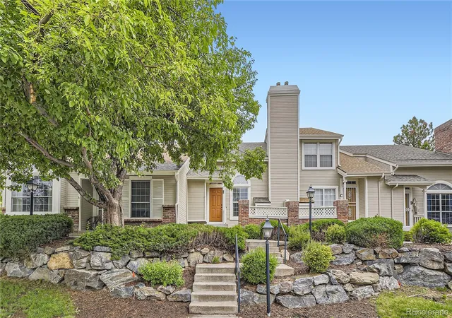 1st image of 2902 W Long Cir #B, Littleton, CO 80120 | MLS# 4026191