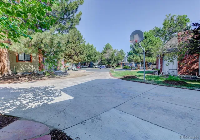 3rd image of 8170 Cody Ct, Arvada, CO 80005 | MLS# 2372921