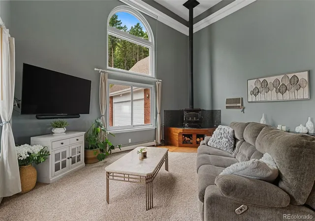 5th image of 2510 Valley Park Dr, Larkspur, CO 80118 | MLS# 7535964