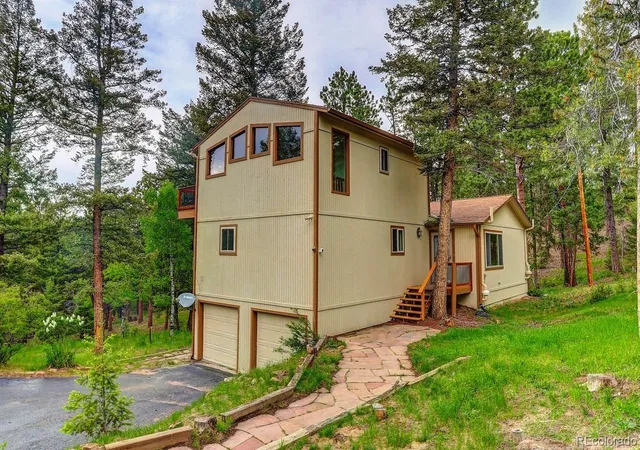 Photo 2 of Single family home for sale at 9209 William Cody Dr, Evergreen, CO 80439 | MLS# 7722114 | Listing updated on 2026-10-04