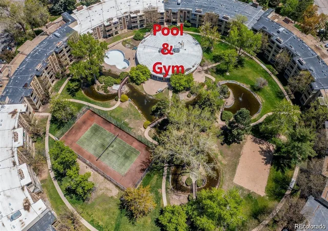 2nd image of 1302 S Parker Rd #123, Denver, CO 80231 | MLS# 6875473