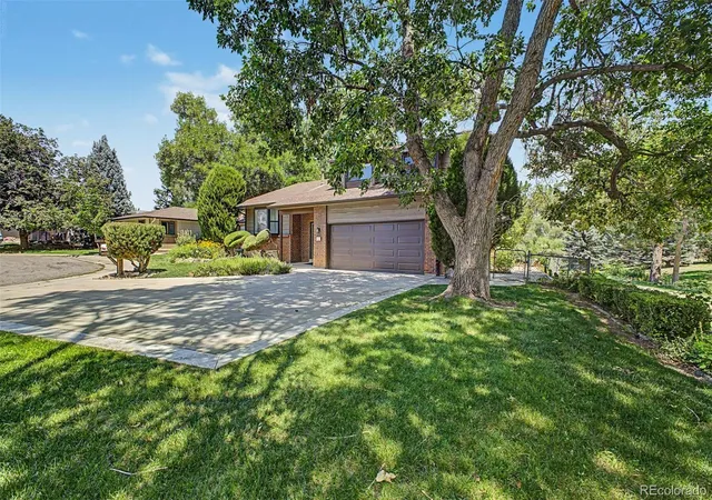 Photo 3 of Sale Pending at 8822 W 79th Avenue, Arvada, CO 80005 | MLS# 8483214 | Listing updated on 2026-08-31