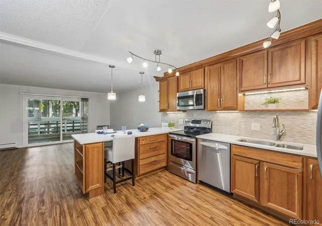 4th image of 9385 E Ctr Ave, Denver, CO 80247