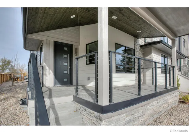 Photo 2 of Single family home for sale at 852 E Stuart St, Fort Collins, CO 80525 | MLS# IR1064516 | Listing updated on 2026-07-17