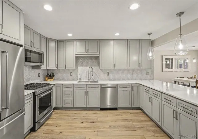 4th image of 6479 S Havana St #A, Englewood, CO 80111 | MLS# 2111735
