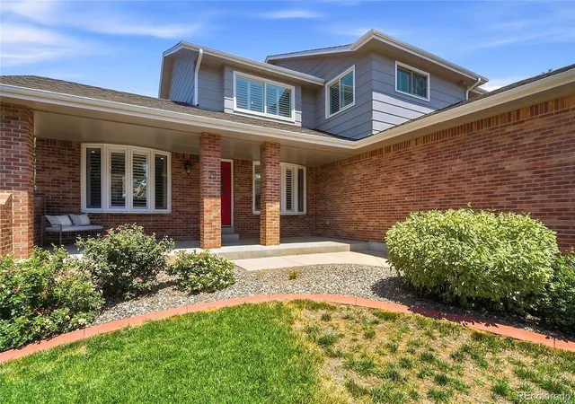 2nd image of 1721 E Phillips Ave, Centennial, CO 80122 | MLS# 4149213