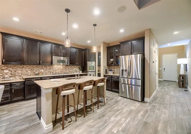 2nd image of 25200 E Arbor Pl, Aurora, CO 80016 | MLS# 5108515
