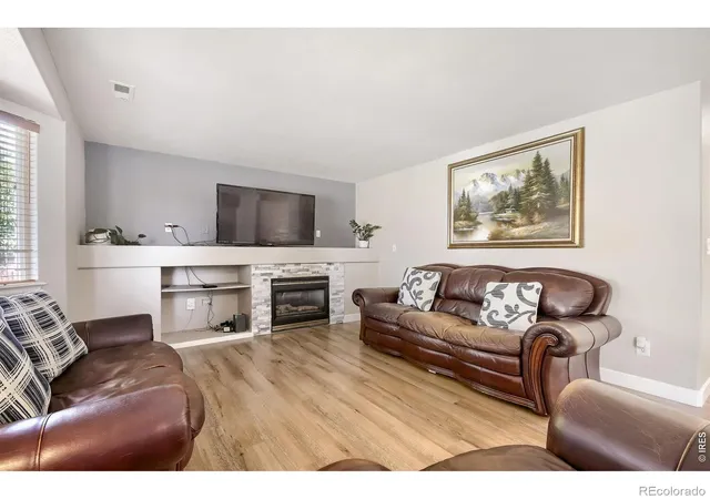Photo 3 of Single family home for sale at 1415 Deerwood Dr, Longmont, CO 80504 | MLS# IR1064538 | Listing updated on 2026-10-25