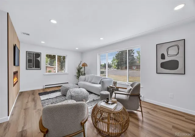 Photo 2 of Single family home for sale at 3005 S Race St, Denver, CO 80210 | MLS# 3614346 | Listing updated on 2026-09-21