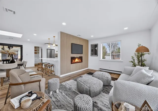 Photo 3 of Single family home for sale at 3005 S Race St, Denver, CO 80210 | MLS# 3614346 | Listing updated on 2026-09-21