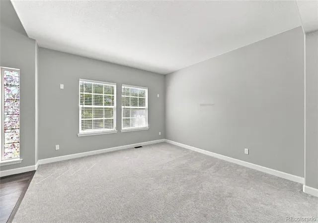 Photo 3 of Single family home for sale at 5797 S Shawnee St, Aurora, CO 80015 | MLS# 4666820 | Listing updated on 2026-09-29