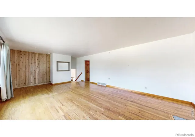 Photo 4 of Single family home for sale at 915 Yale Rd, Boulder, CO 80305 | MLS# IR1064591 | Listing updated on 2026-09-13