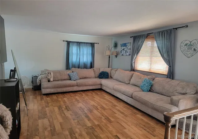 Photo 3 of Single family home for sale at 7620 Teller St, Arvada, CO 80003 | MLS# 5113489 | Listing updated on 2026-10-07