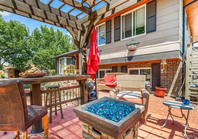 Photo 3 of Single family home for sale at 1590 Roslyn St, Denver, CO 80220 | MLS# 2770695 | Listing updated on 2026-09-13