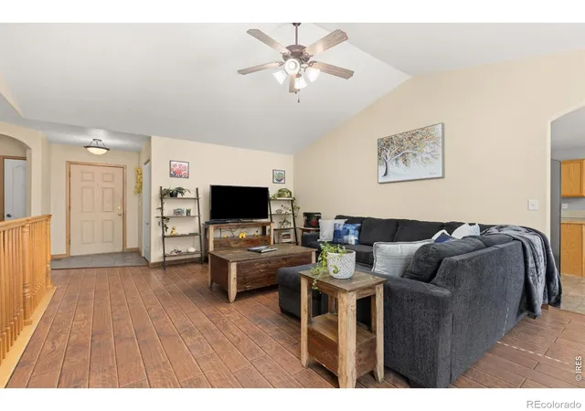 5th image of 328 Gypsum Ln, Johnstown, CO 80534 | MLS# IR1064608
