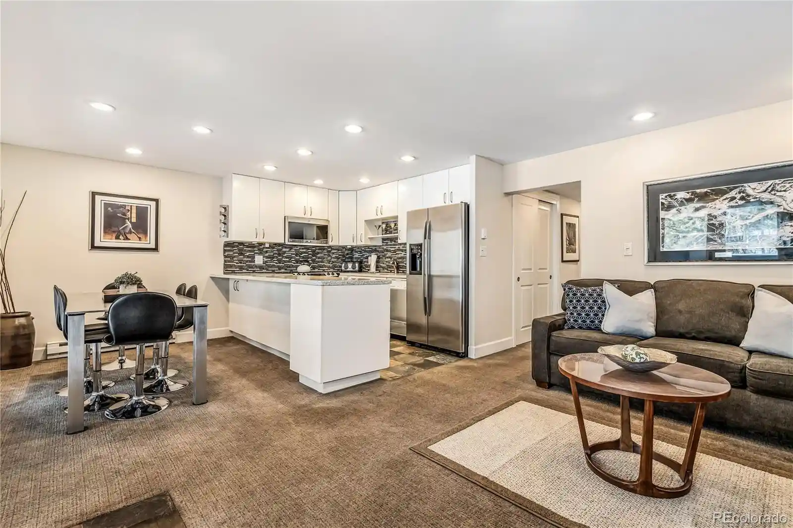 Listing Photo 2 - Condo for sale in 4660 Vail Racquet Clb Dr located at 4660 Vail Racquet Clb Dr, Vail, CO 81657 - Unit 4660 Vail Racquet Clb Dr